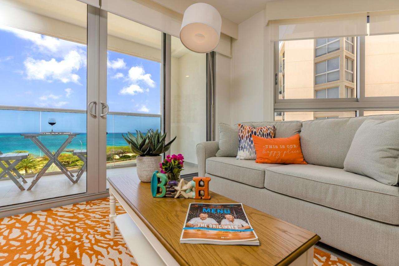 Azure Beach Residences Palm Beach Exterior photo