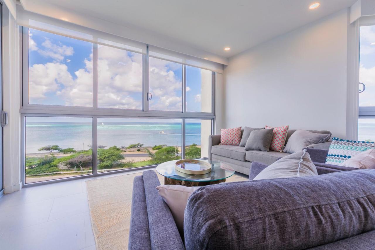Azure Beach Residences Palm Beach Exterior photo